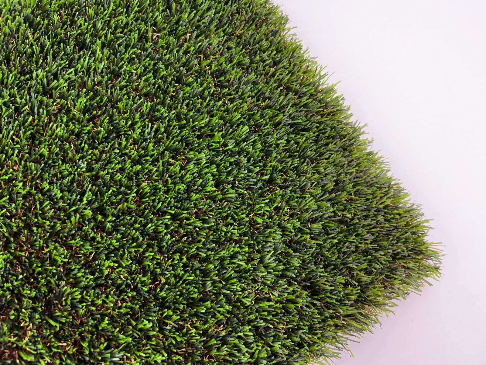 Forest Lux 35 Patio Grass