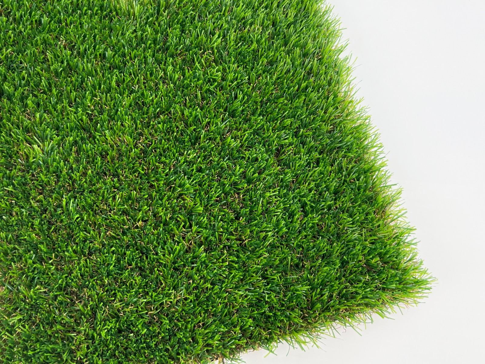 Forest Lux 40 Patio Grass