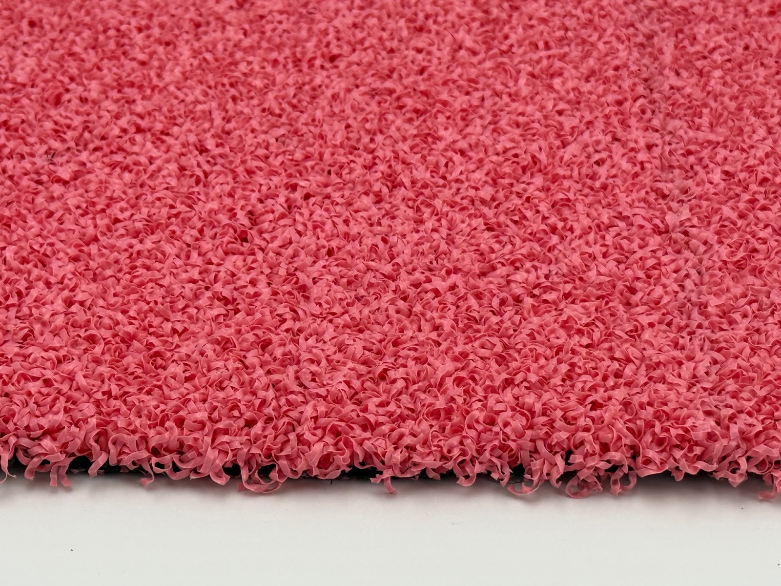lvyin-12mm-pink-padel-turf-texturized-curly-yarn-detail