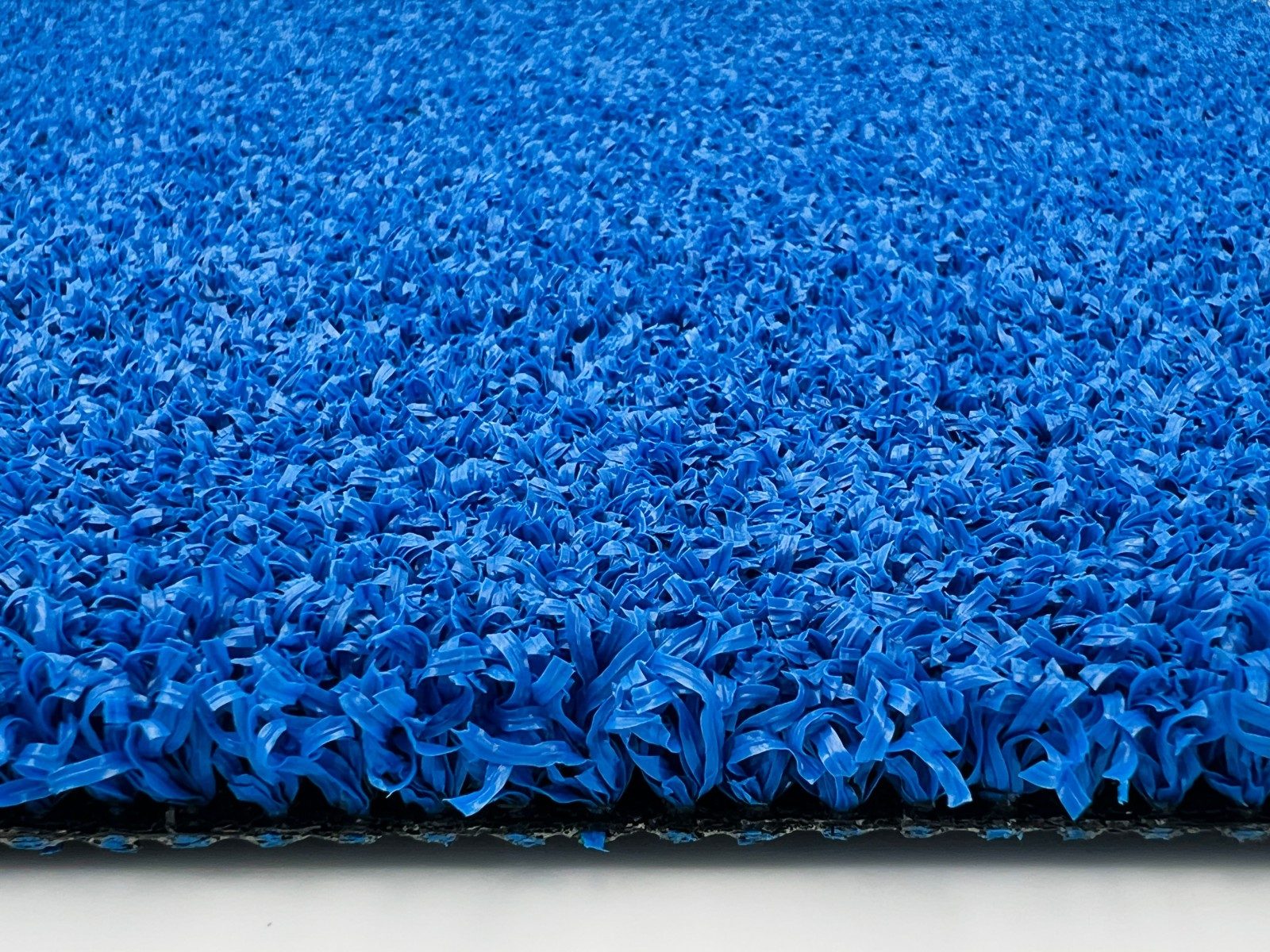 lvyin-12mm-sky-blue-padel-turf-texturized-curly-yarn-detail