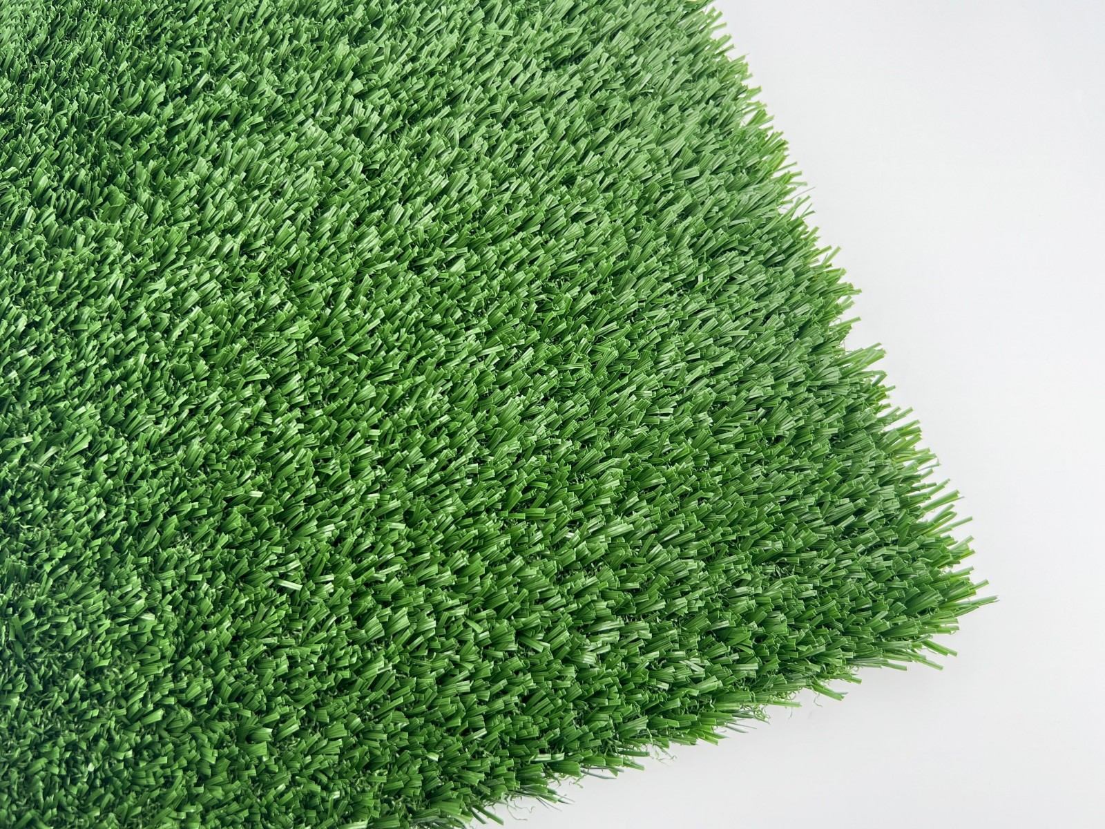 Engineered Surface Spring Noninfilled Football Artificial Turf